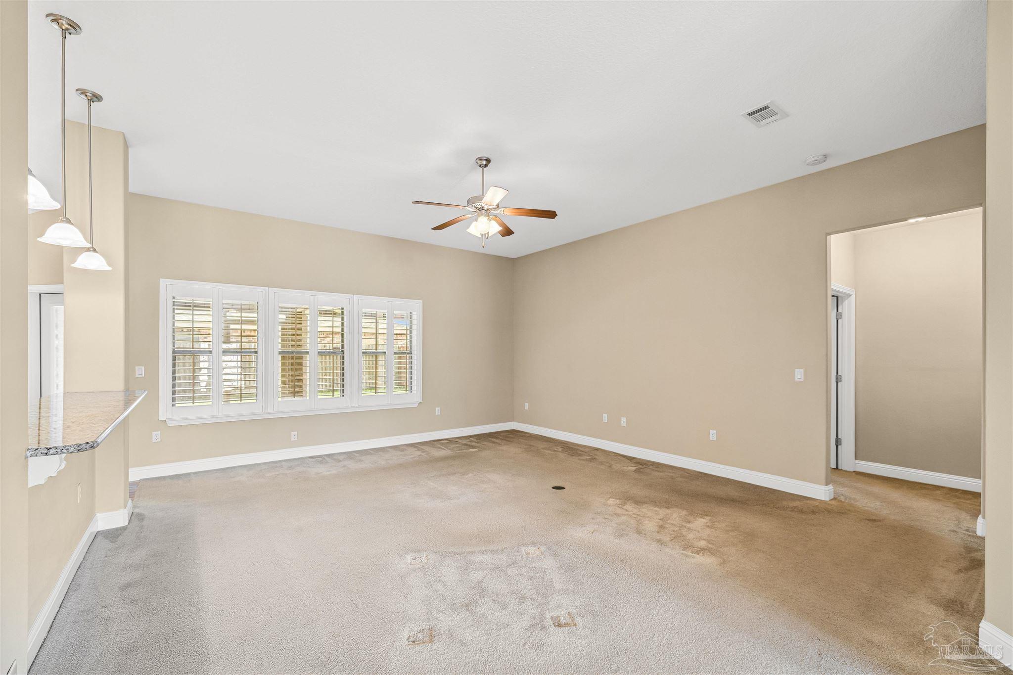Navarre, Florida, 32566, United States, 4 Bedrooms Bedrooms, ,3 BathroomsBathrooms,Residential,For Sale,1892074