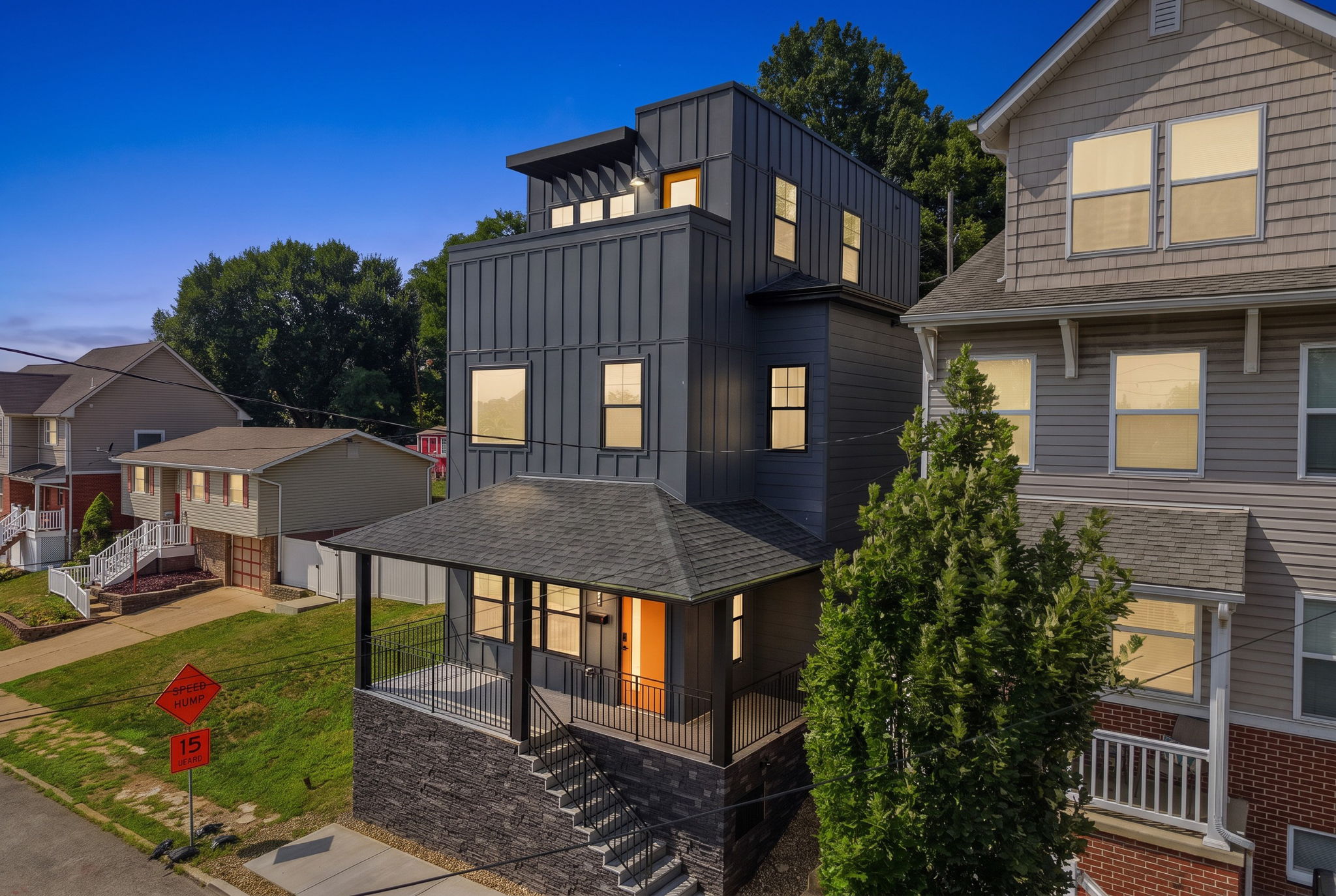  5217 Broad Street, Pittsburgh, PA 15224 - 物件實景
