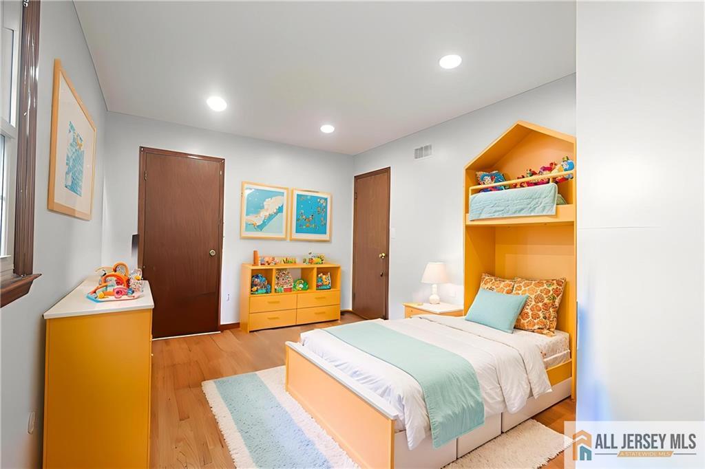 East Brunswick, New Jersey, 08816, United States, 4 Bedrooms Bedrooms, ,3 BathroomsBathrooms,Residential,For Sale,1895704