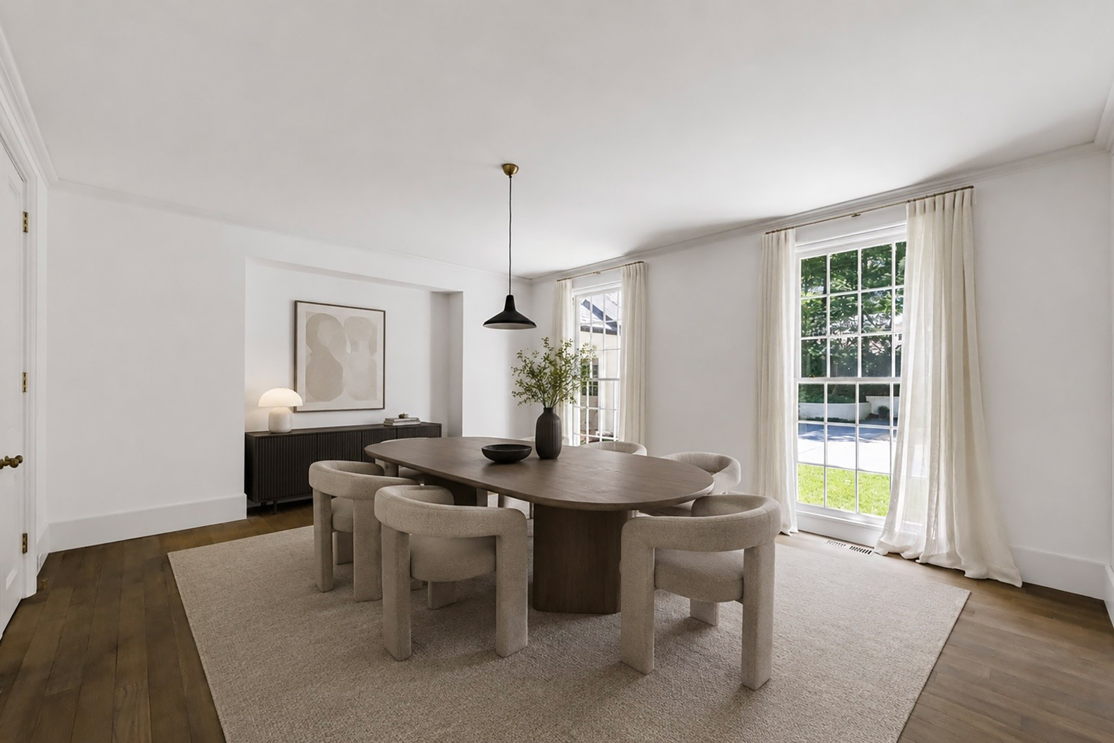  Timeless Architecture and Modern Livability Converge in Tuxedo Park Home - 物件實景