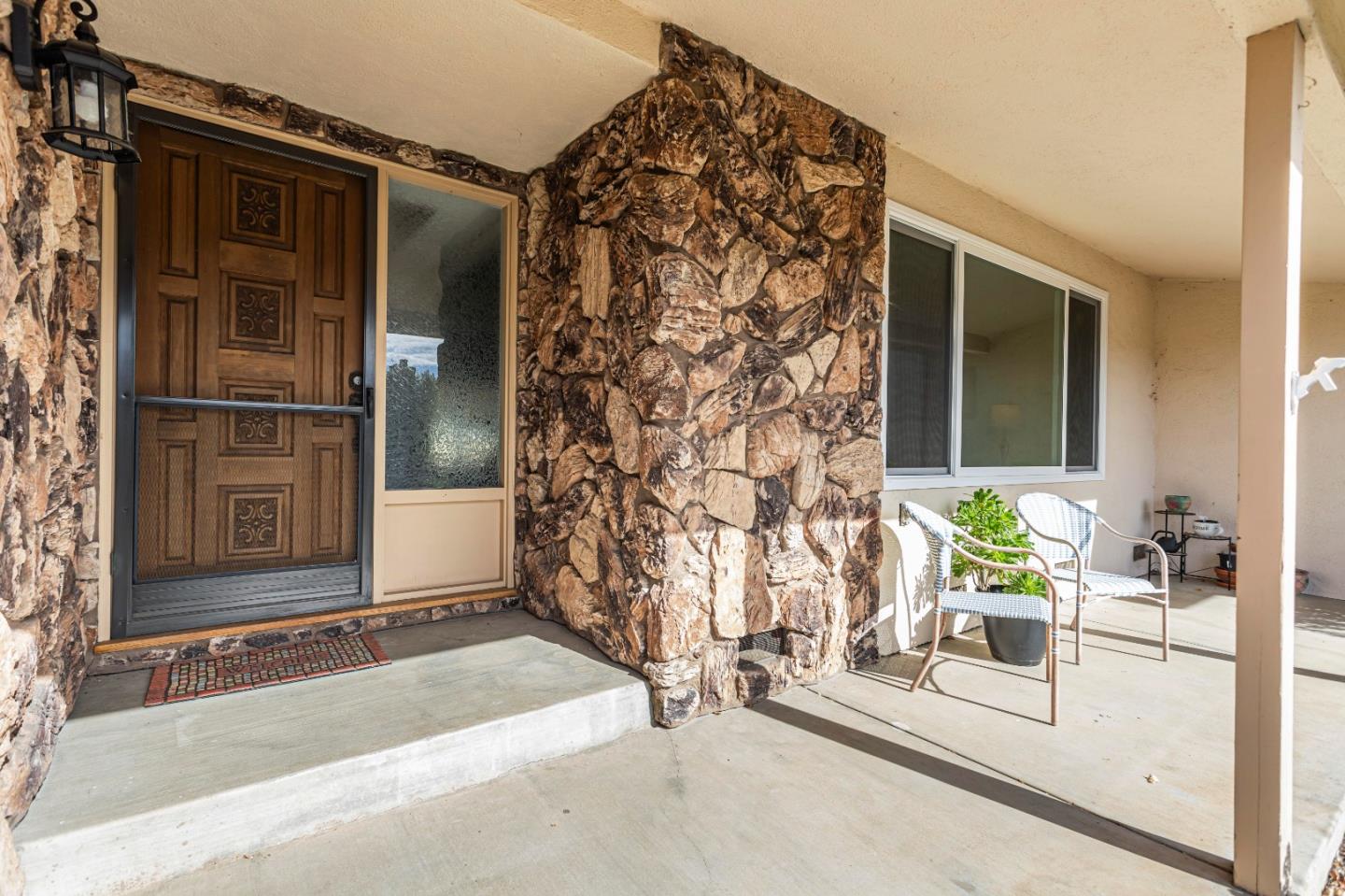 Hollister, California, 95023, United States, 4 Bedrooms Bedrooms, ,3 BathroomsBathrooms,Residential,For Sale,1750657