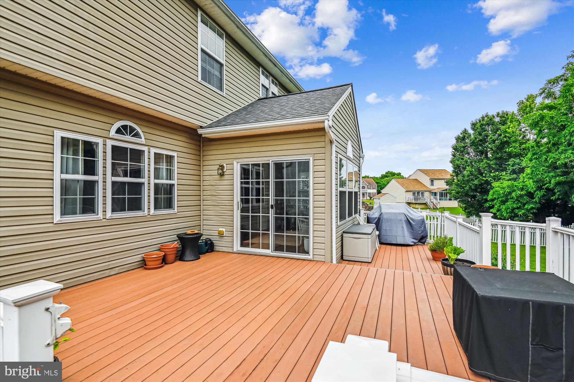 Baltimore, Maryland, 21221, United States, 3 Bedrooms Bedrooms, ,3 BathroomsBathrooms,Residential,For Sale,1881535