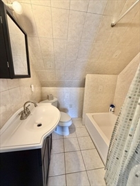 Malden, Massachusetts, 02148, United States, 7 Bedrooms Bedrooms, ,3 BathroomsBathrooms,Residential,For Sale,1919106