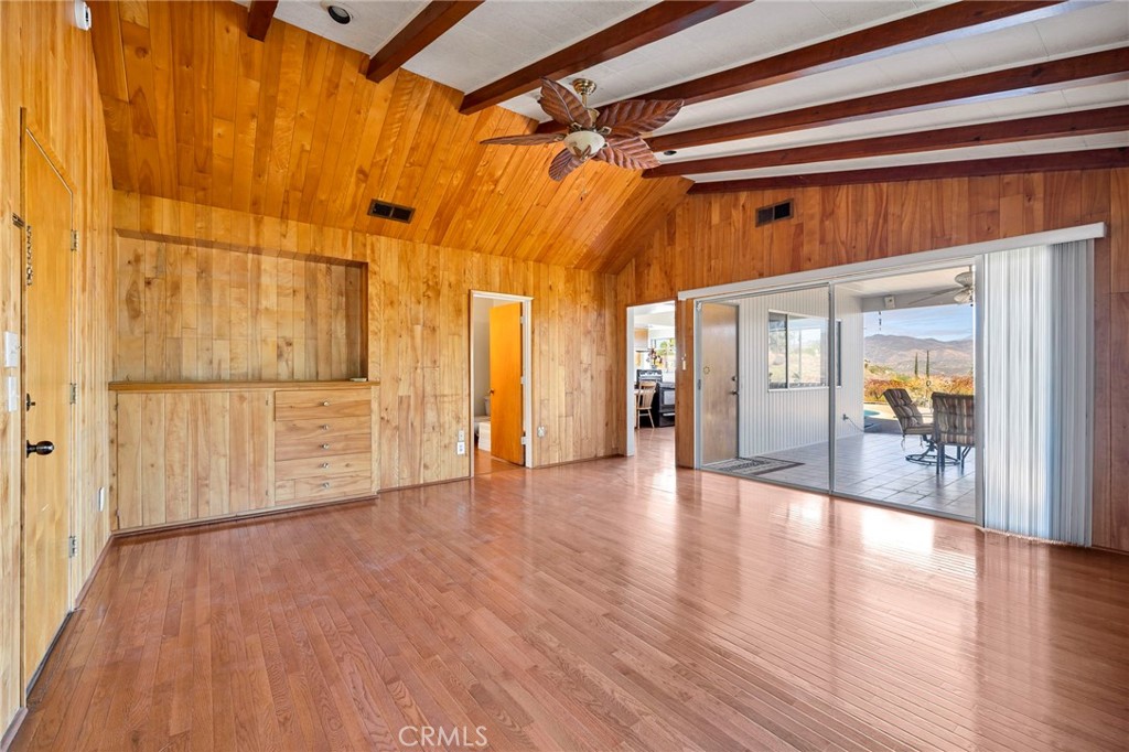 Hemet, California, 92544, United States, 3 Bedrooms Bedrooms, ,2 BathroomsBathrooms,Residential,For Sale,1983070