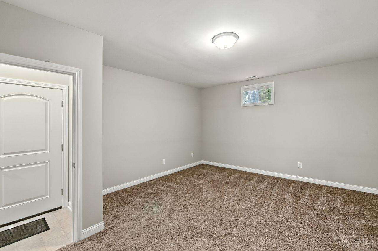 Cincinnati, Ohio, 45209, United States, 2 Bedrooms Bedrooms, ,4 BathroomsBathrooms,Residential,For Sale,1940241