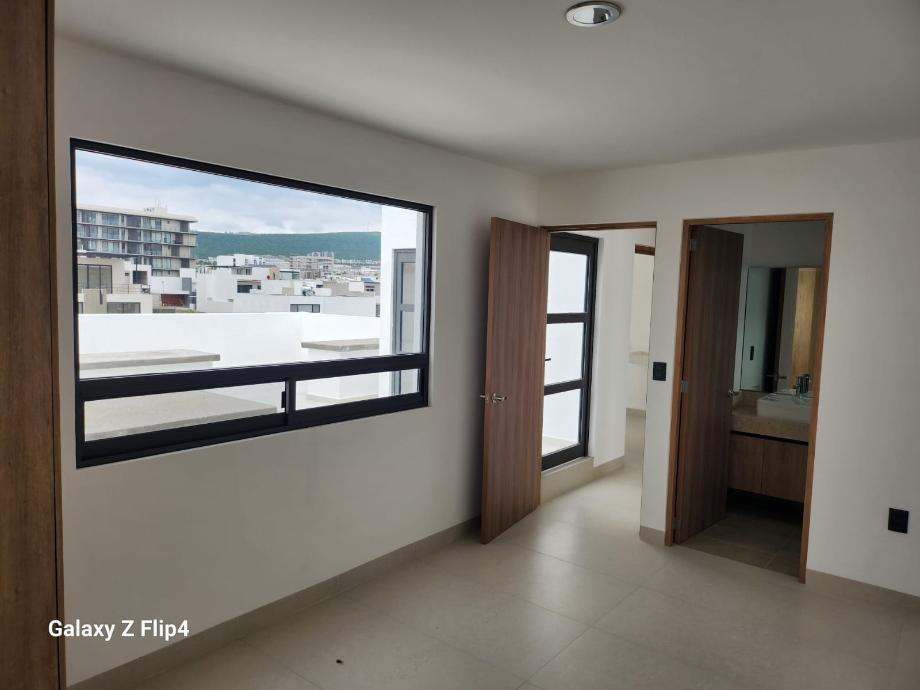 Real de Queretaro, Querétaro, Querétaro, 76146, Mexico, 3 Bedrooms Bedrooms, ,4 BathroomsBathrooms,Residential,For Sale,Real de Queretaro,1652848