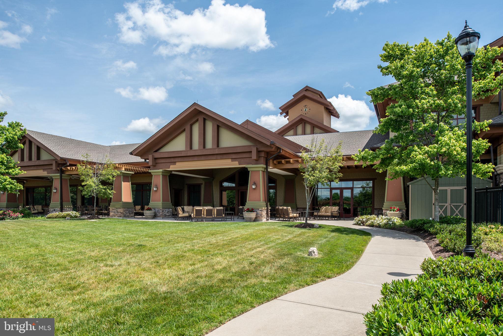 Fredericksburg, Virginia, 22406, United States, 2 Bedrooms Bedrooms, ,3 BathroomsBathrooms,Residential,For Sale,1978338