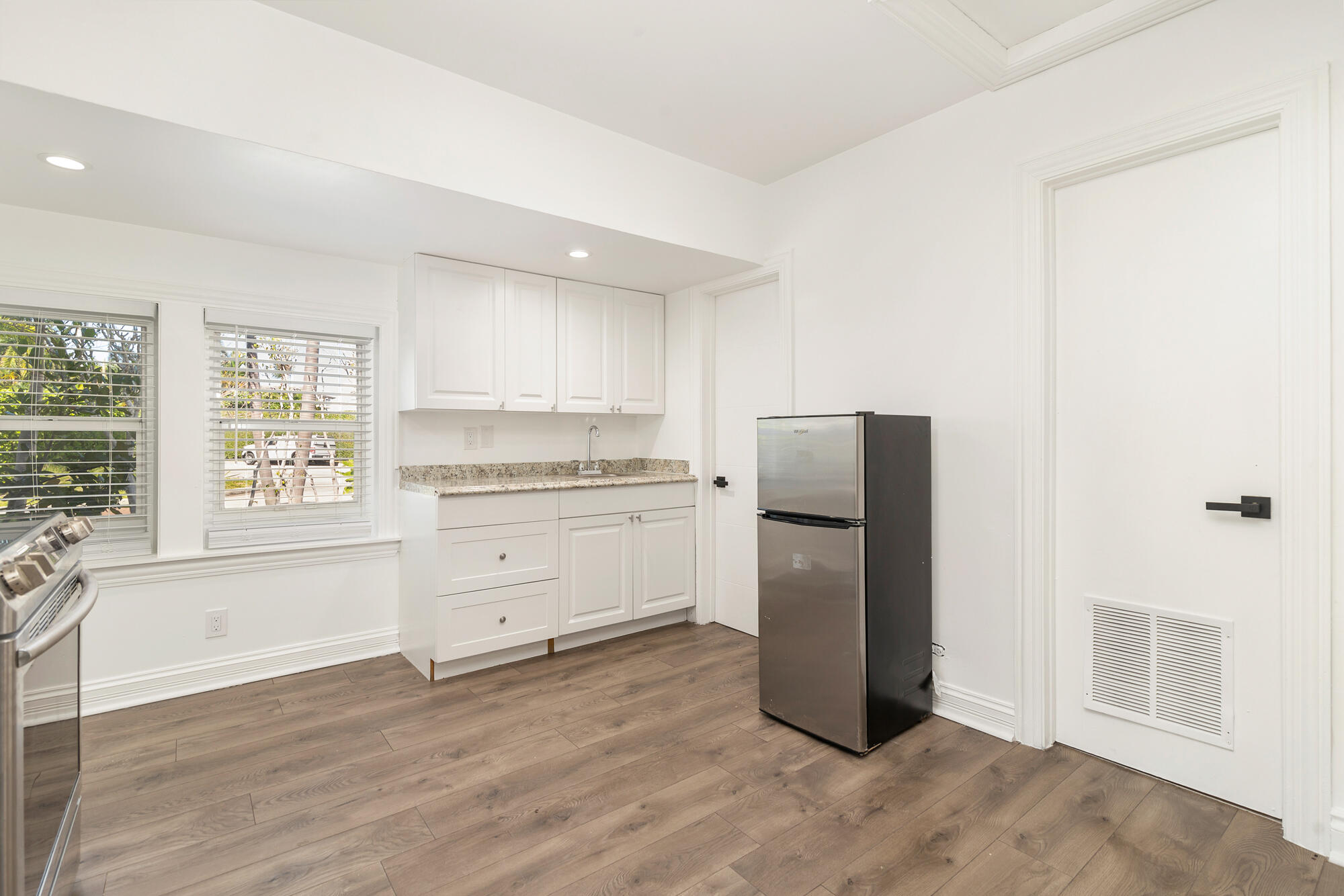 West Palm Beach, Florida, 33407, United States, 5 Bedrooms Bedrooms, ,5 BathroomsBathrooms,Residential,For Sale,1994900