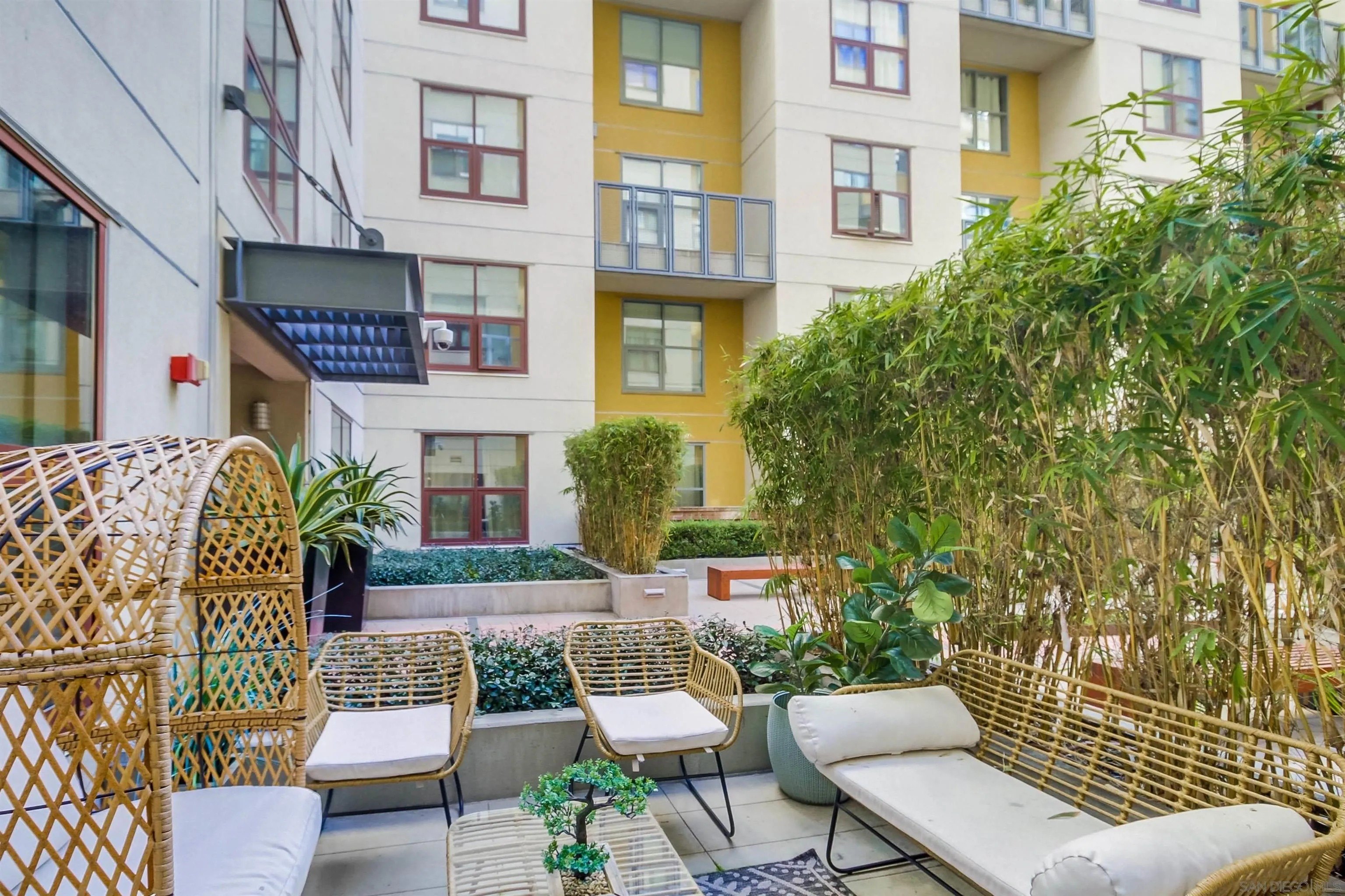 San Diego, California, 92101, United States, 1 Bedroom Bedrooms, ,1 BathroomBathrooms,Residential,For Sale,1962496