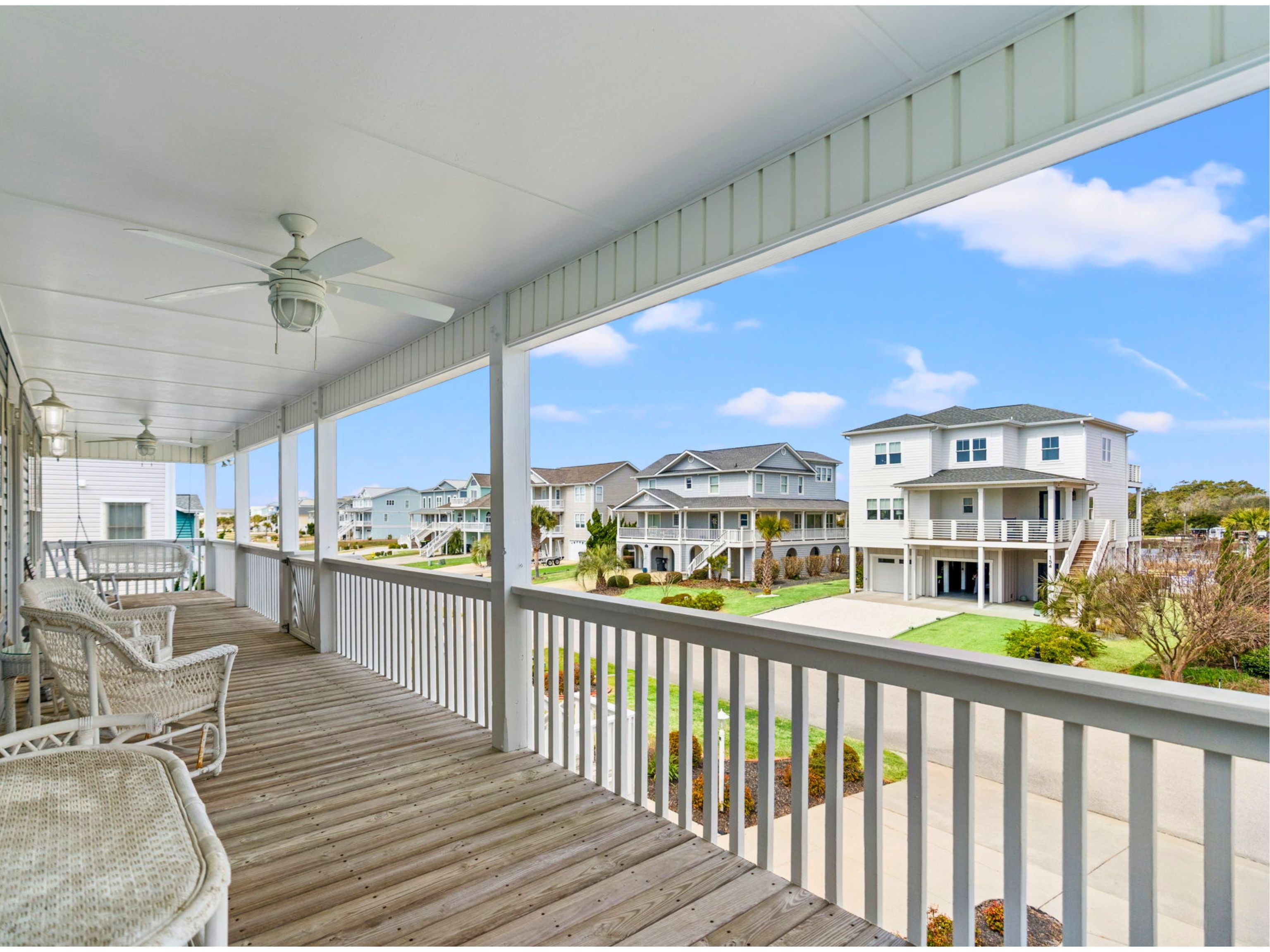  155 Yacht Watch Drive, Holden Beach, NC 28462 - 物件實景