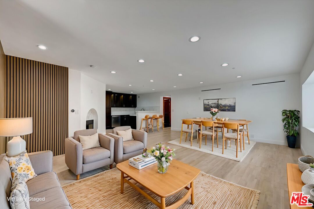 Beverly Hills, California, 90210, United States, 8 Bedrooms Bedrooms, ,3 BathroomsBathrooms,Residential,For Sale,1916732