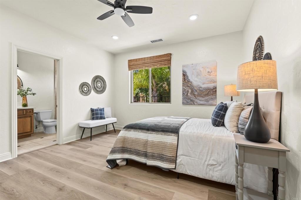 Chula Vista, California, 91910, United States, 5 Bedrooms Bedrooms, ,6 BathroomsBathrooms,Residential,For Sale,1996956