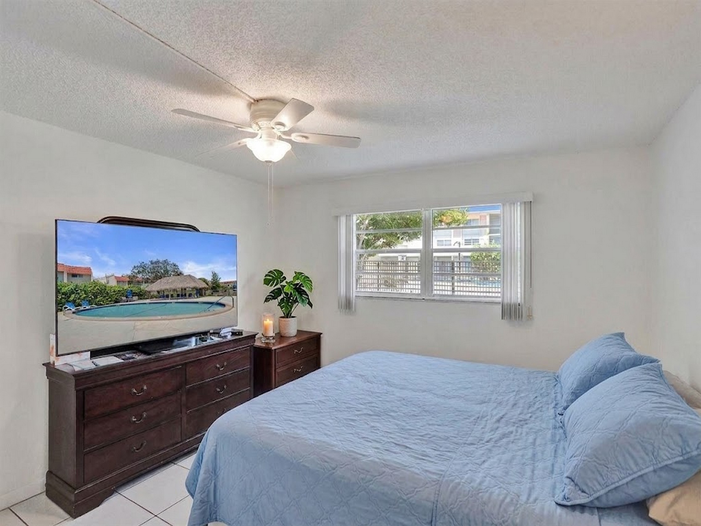  2651 Sunrise Lakes Drive E, Sunrise, FL, 33322 - 物件實景