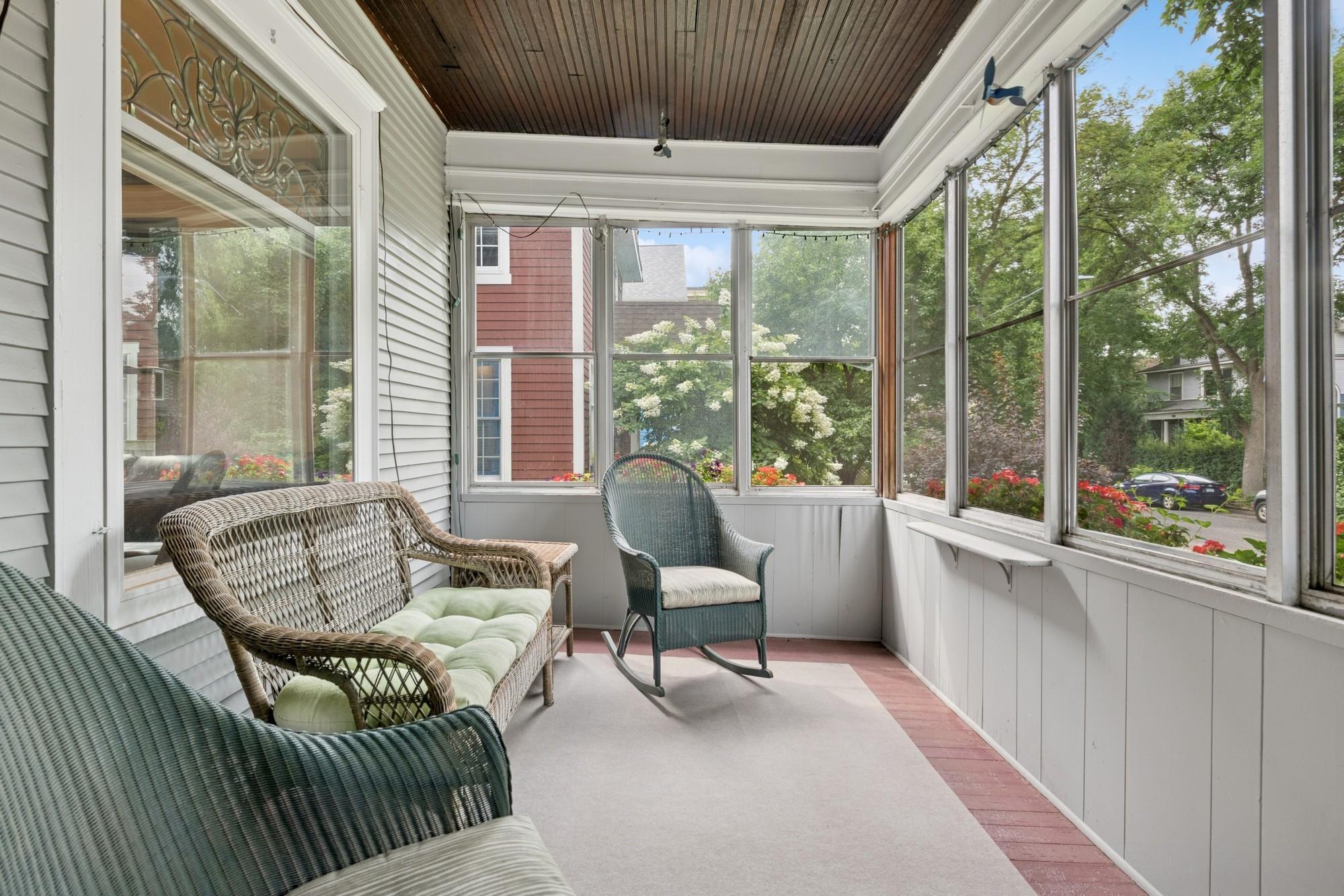 Minneapolis, Minnesota, 55408, United States, 4 Bedrooms Bedrooms, ,2 BathroomsBathrooms,Residential,For Sale,1919825