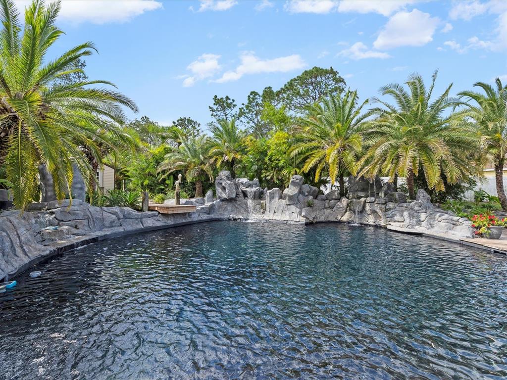 Weeki Wachee, Florida, 34613, United States, 3 Bedrooms Bedrooms, ,2 BathroomsBathrooms,Residential,For Sale,1982337