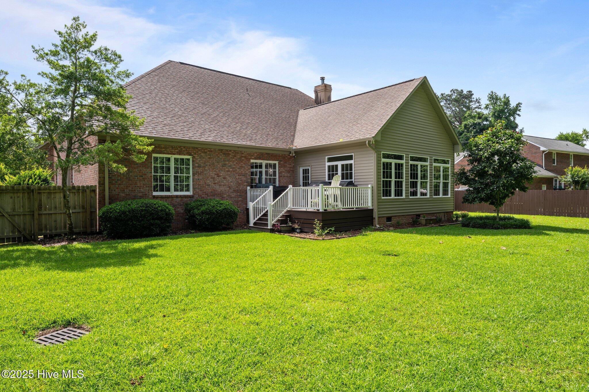 Trent Woods, North Carolina, 28562, United States, 3 Bedrooms Bedrooms, ,3 BathroomsBathrooms,Residential,For Sale,1857731