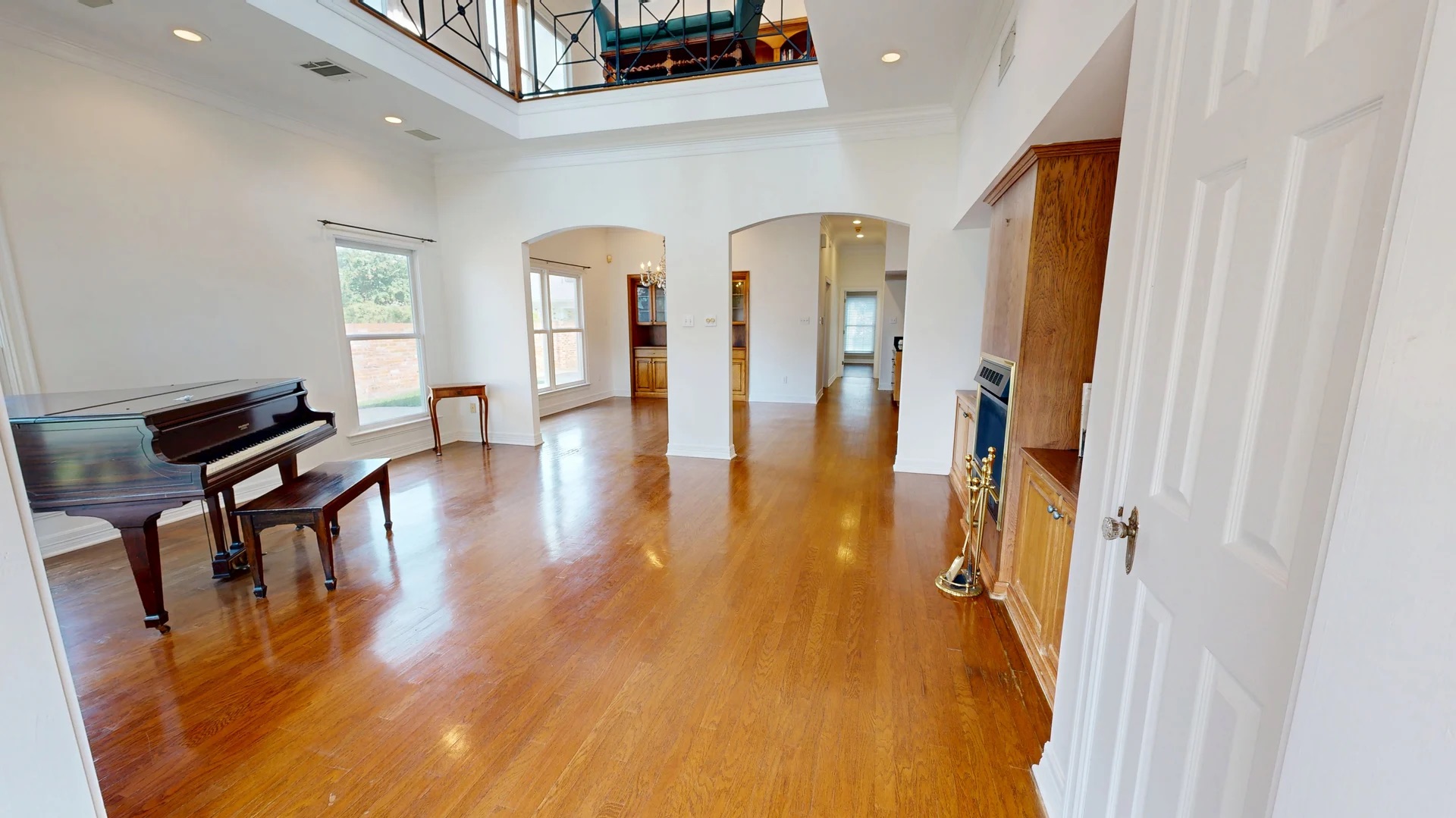 Lake Charles, Louisiana, 70601, United States, 4 Bedrooms Bedrooms, ,3 BathroomsBathrooms,Residential,For Sale,1930772