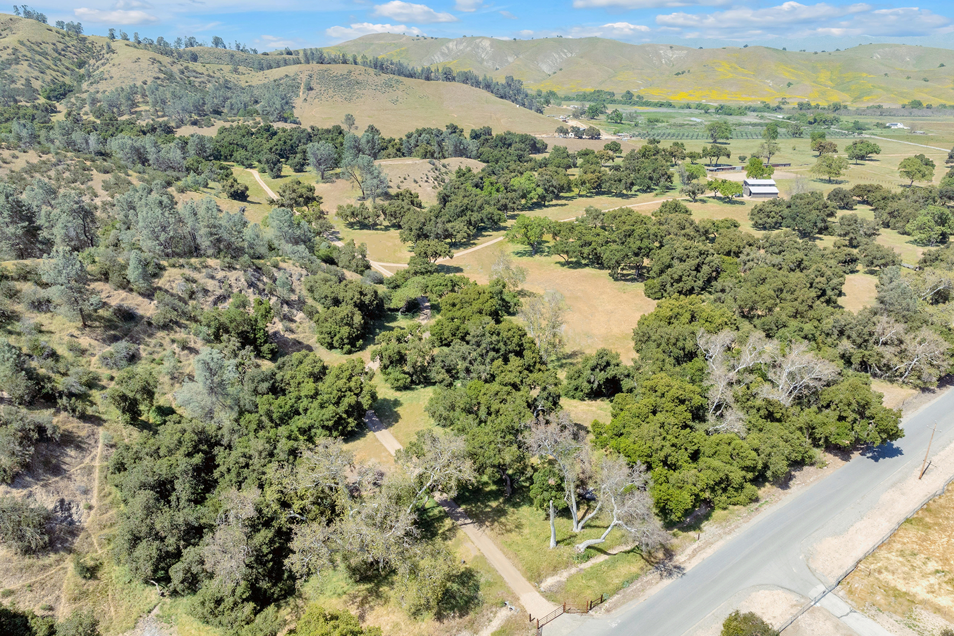  770 Limekiln Road - 物件實景