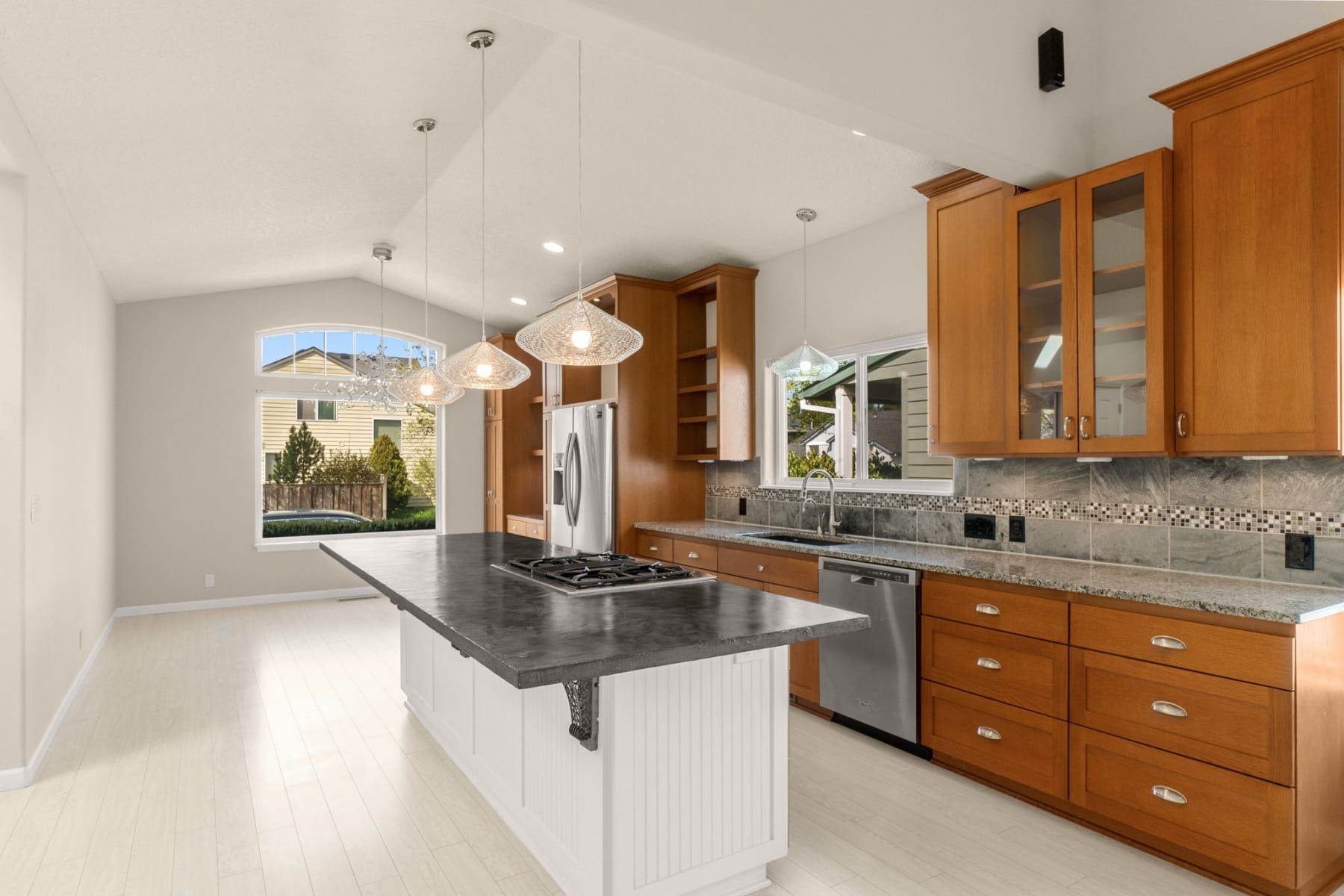  1464 NE 87TH AVE Hillsboro, OR 97006 - 物件實景