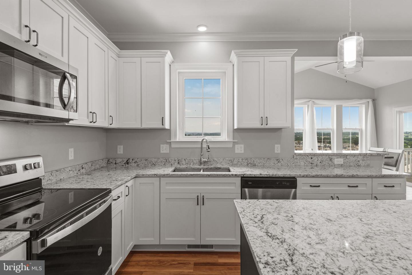 Lititz, Pennsylvania, 17543, United States, 4 Bedrooms Bedrooms, ,3 BathroomsBathrooms,Residential,For Sale,1905987