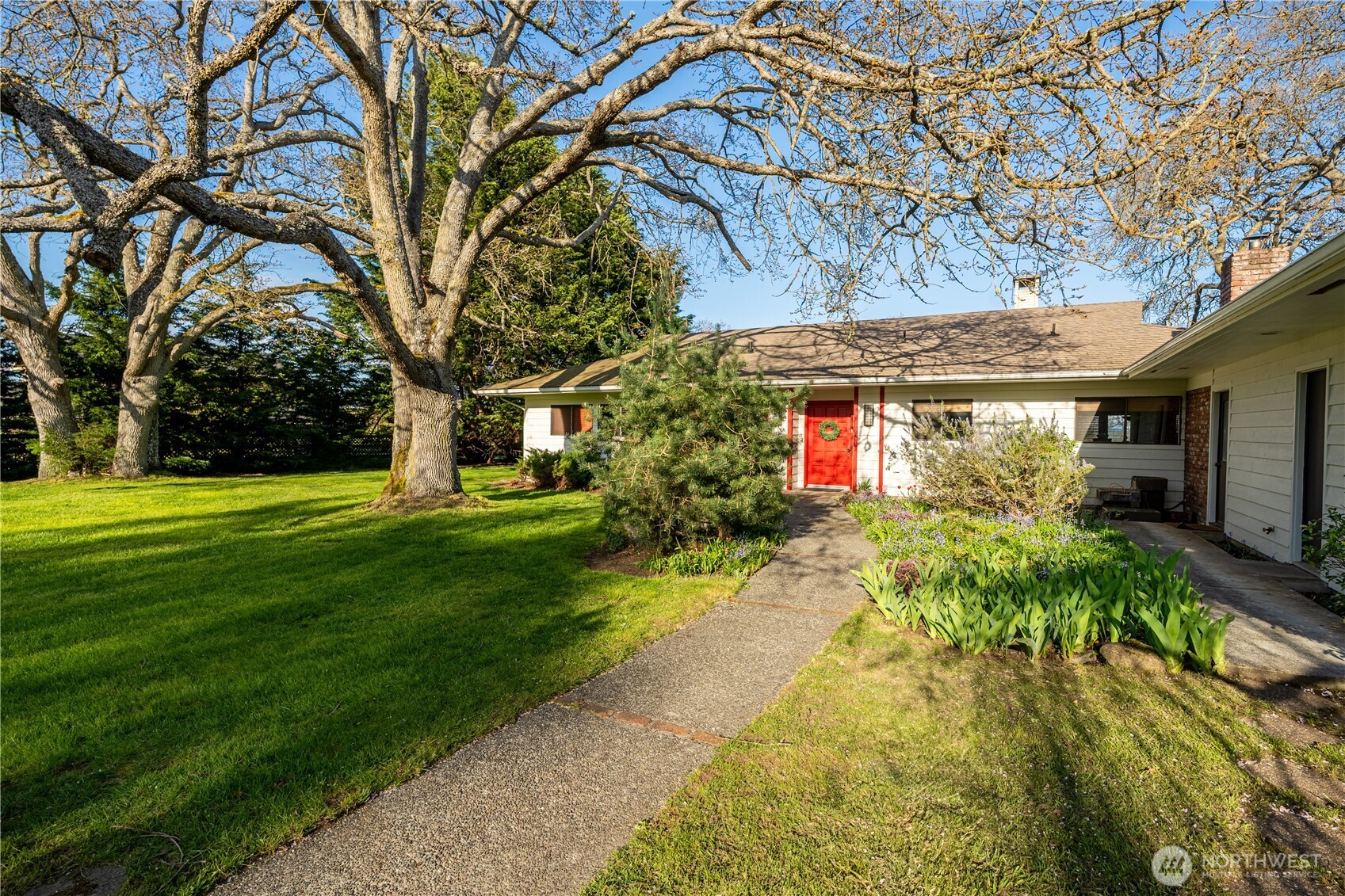 Friday Harbor, Washington, 98250, United States, 3 Bedrooms Bedrooms, ,1 BathroomBathrooms,Residential,For Sale,1882432