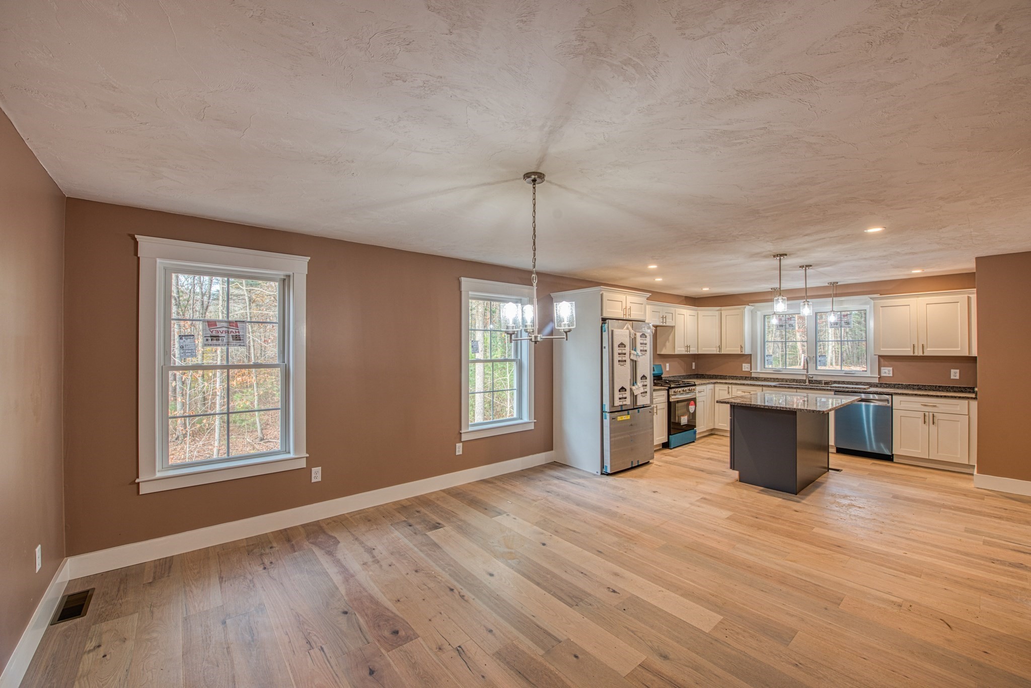 Norton, Massachusetts, 02766, United States, 4 Bedrooms Bedrooms, ,3 BathroomsBathrooms,Residential,For Sale,1869812