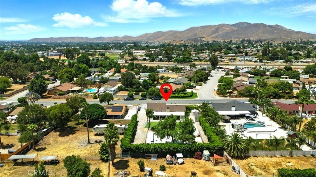 Jurupa Valley, California, 92509, United States, 4 Bedrooms Bedrooms, ,2 BathroomsBathrooms,Residential,For Sale,1873402