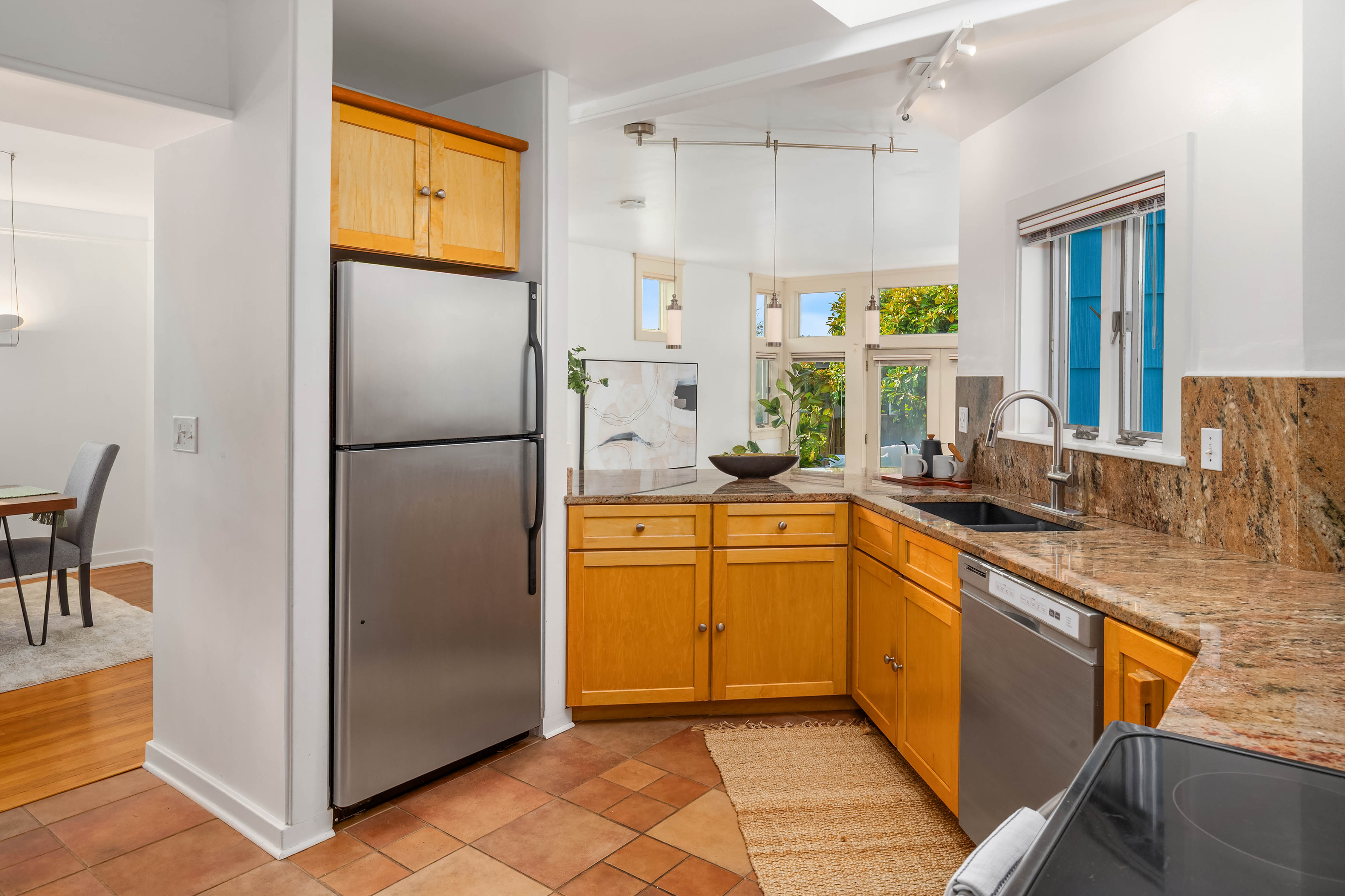  2342 NW 98th St, Seattle, WA 98117 - 物件實景