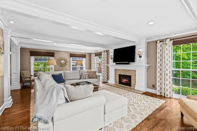 617 Fairbrook St, Northville, Michigan, 48167, United States, 3 Bedrooms Bedrooms, ,4 BathroomsBathrooms,Residential,For Sale,617 Fairbrook St,1272683