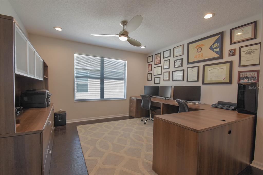 Apopka, Florida, 32703, United States, 4 Bedrooms Bedrooms, ,3 BathroomsBathrooms,Residential,For Sale,1828228