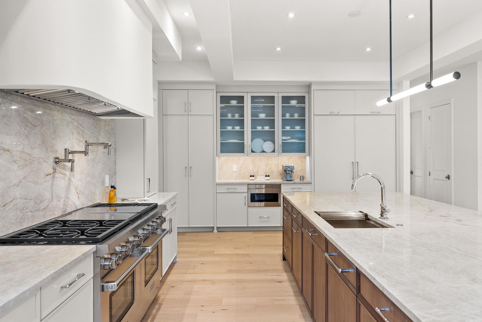  4433 Cathedral Avenue NW, Washington, DC, 20016 - 物件實景