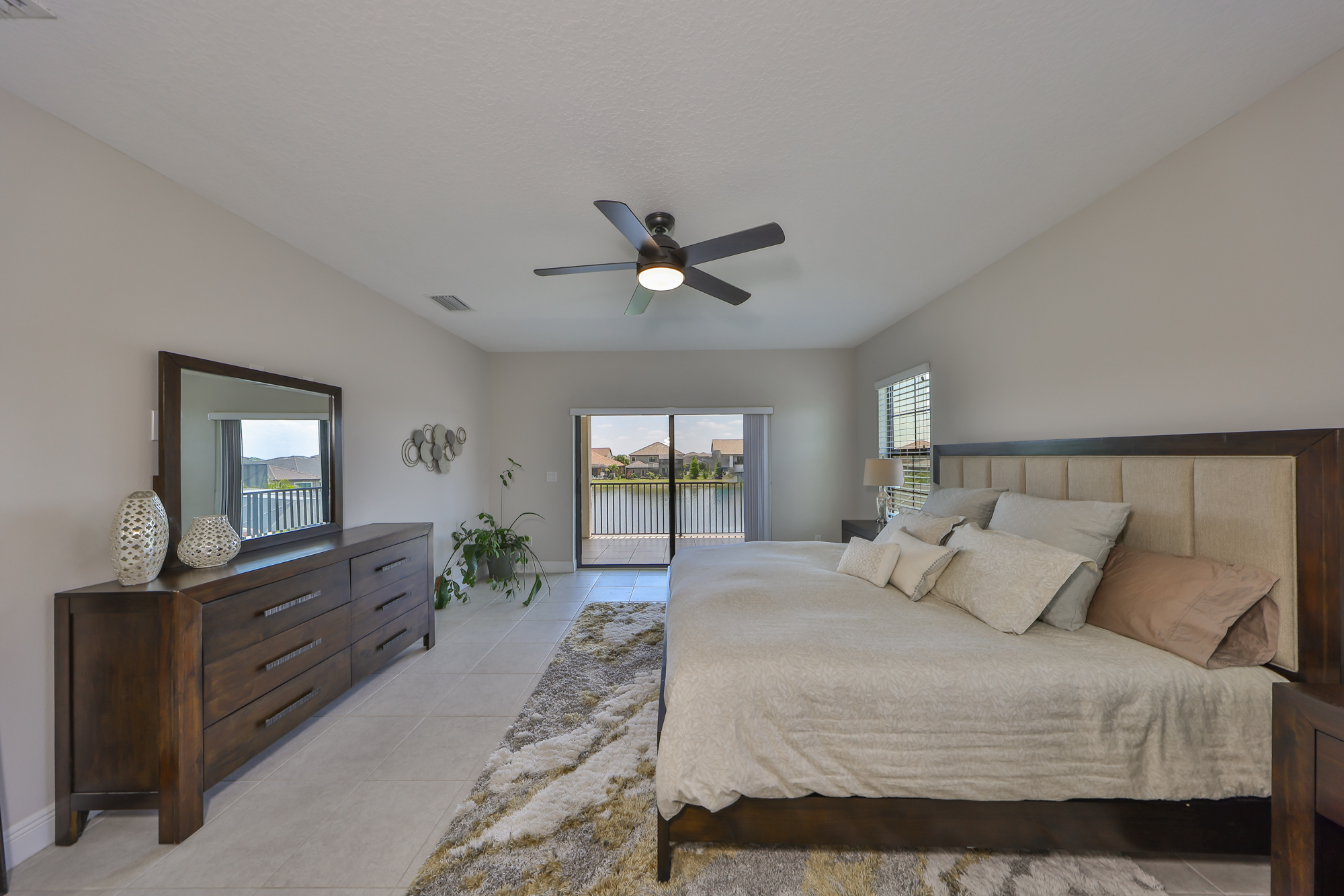 Riverview, Florida, 33579, United States, 5 Bedrooms Bedrooms, ,5 BathroomsBathrooms,Residential,For Sale,1944782