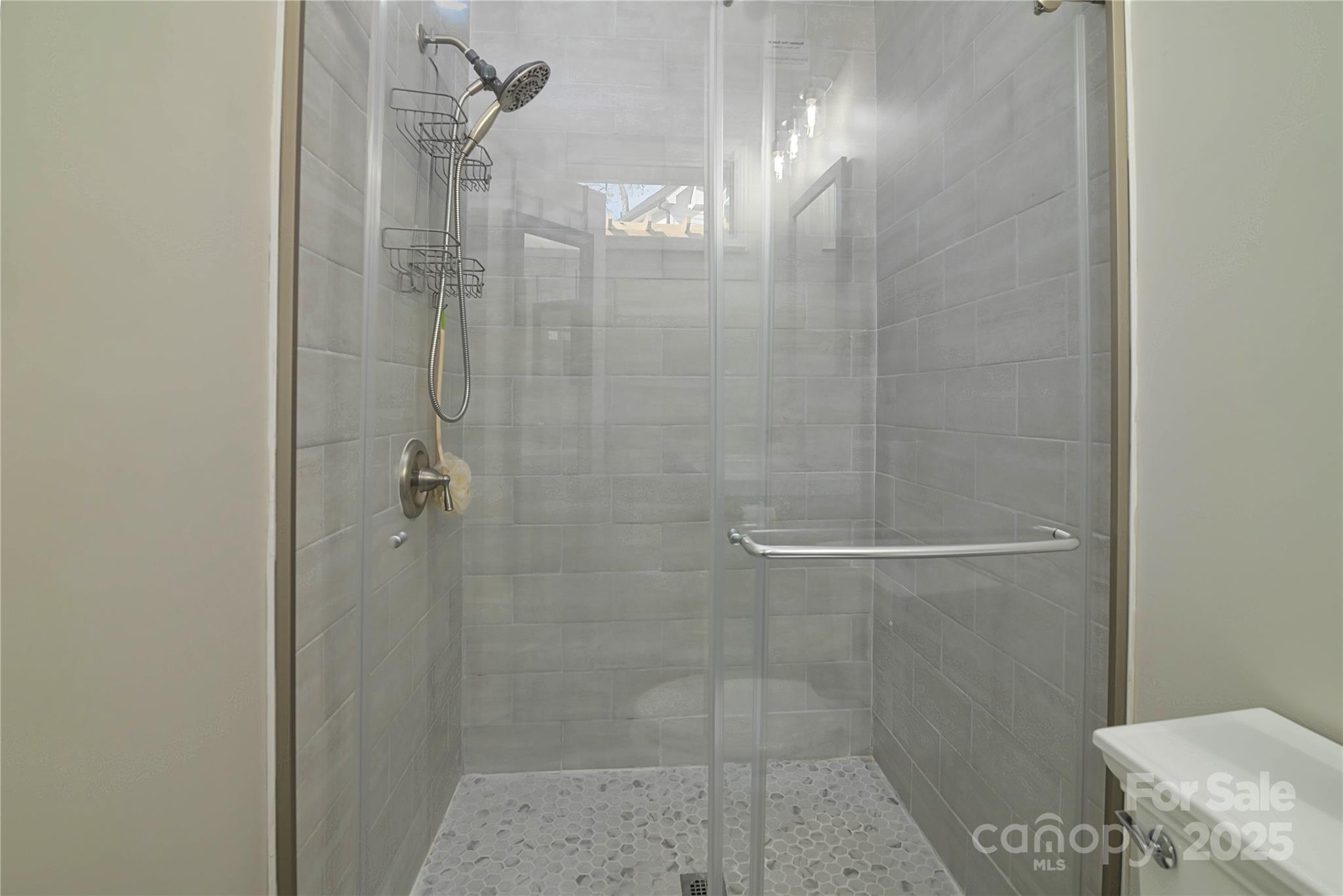 Charlotte, North Carolina, 28208, United States, 3 Bedrooms Bedrooms, ,2 BathroomsBathrooms,Residential,For Sale,1911586
