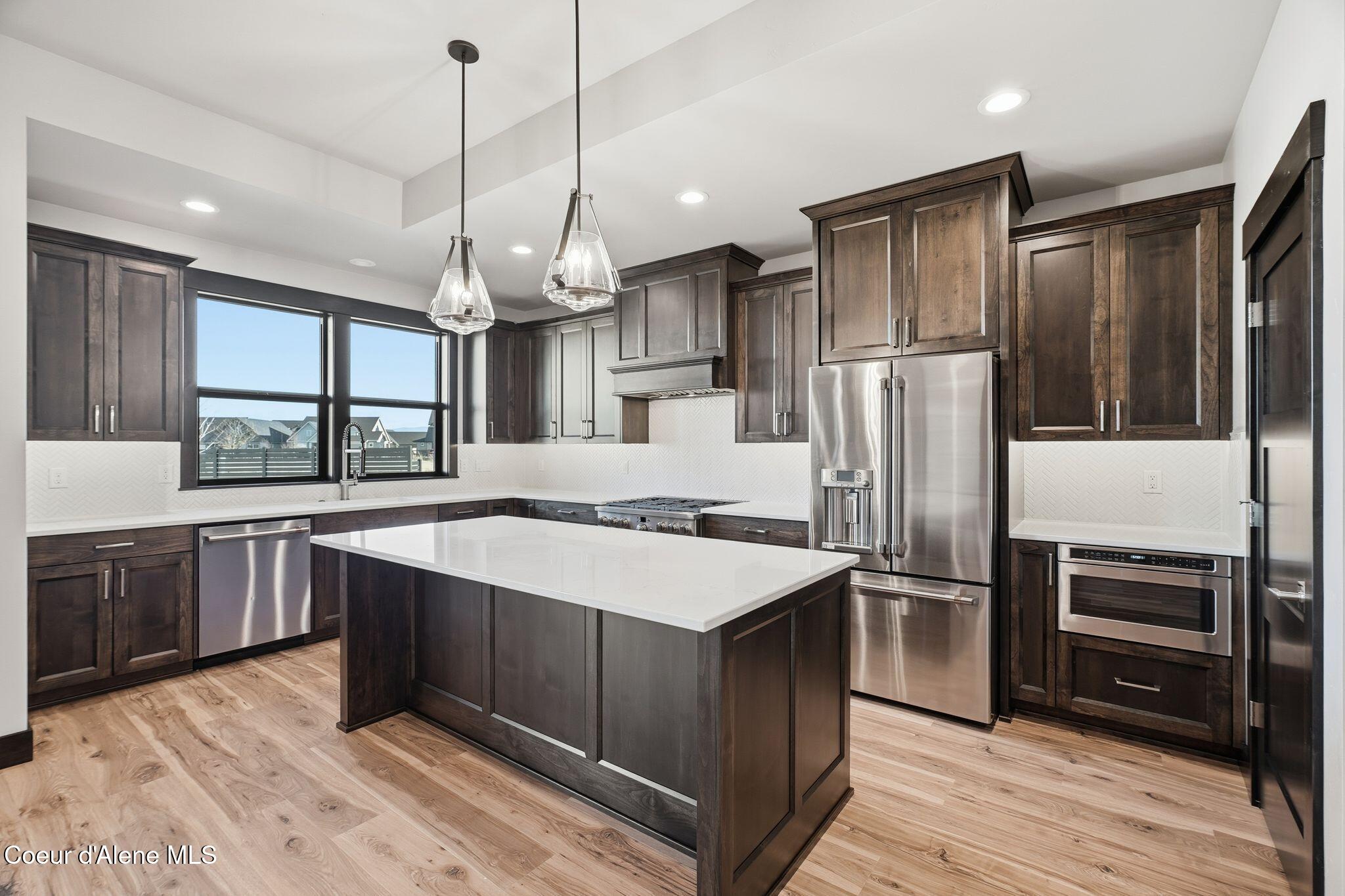 Coeur d'Alene, Idaho, 83815, United States, 3 Bedrooms Bedrooms, ,2 BathroomsBathrooms,Residential,For Sale,2005477