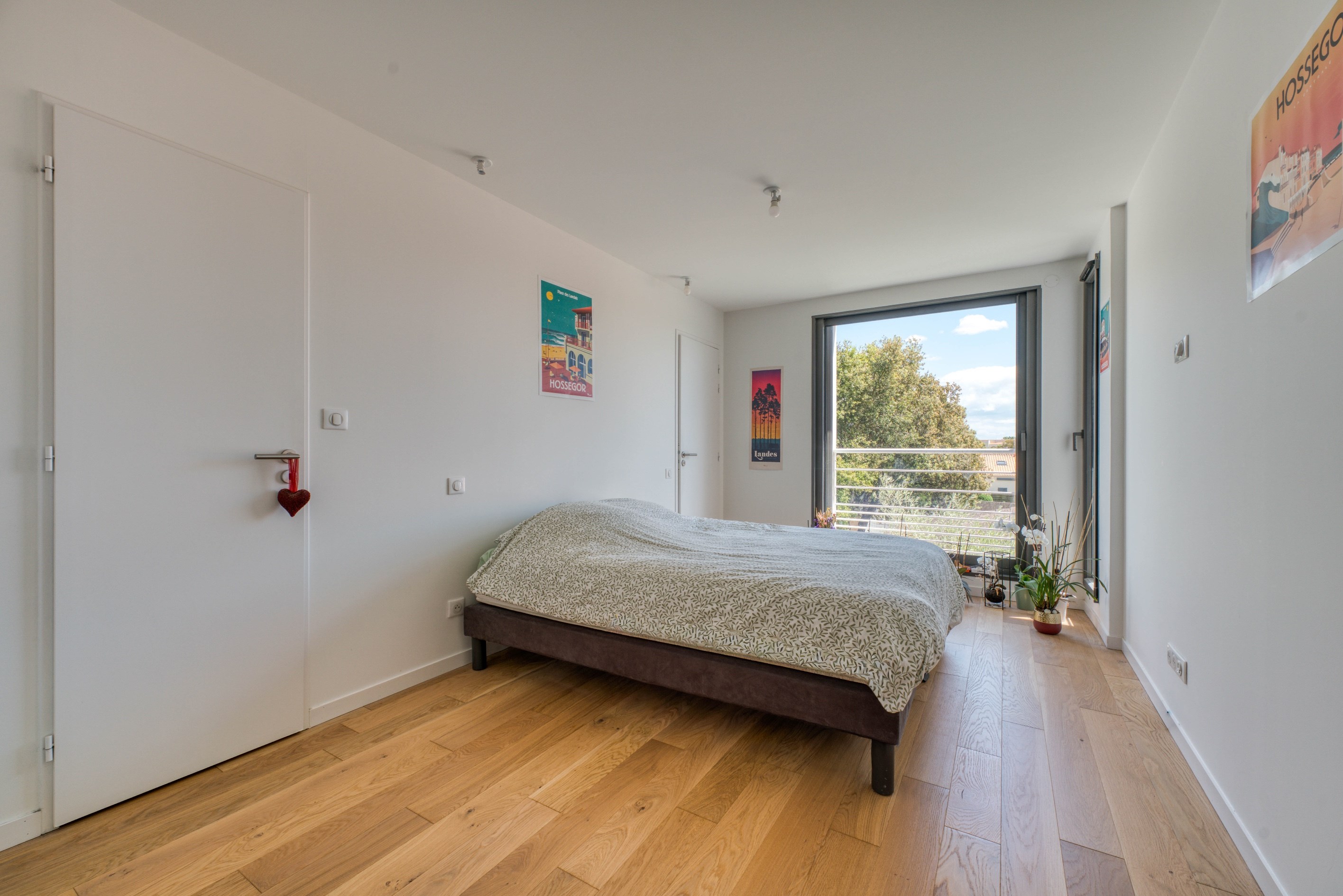  Vaux-sur-Mer – Beautifully Renovated Contemporary Villa with Sea View Glimpse - 物件實景
