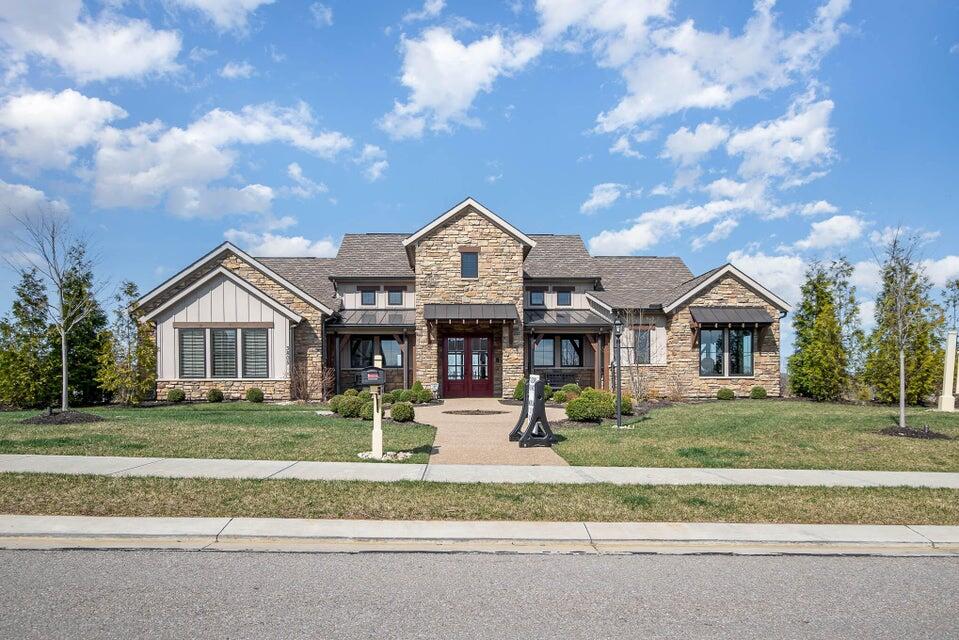 Covington, Kentucky, 41017, United States, 3 Bedrooms Bedrooms, ,3 BathroomsBathrooms,Residential,For Sale,2002248