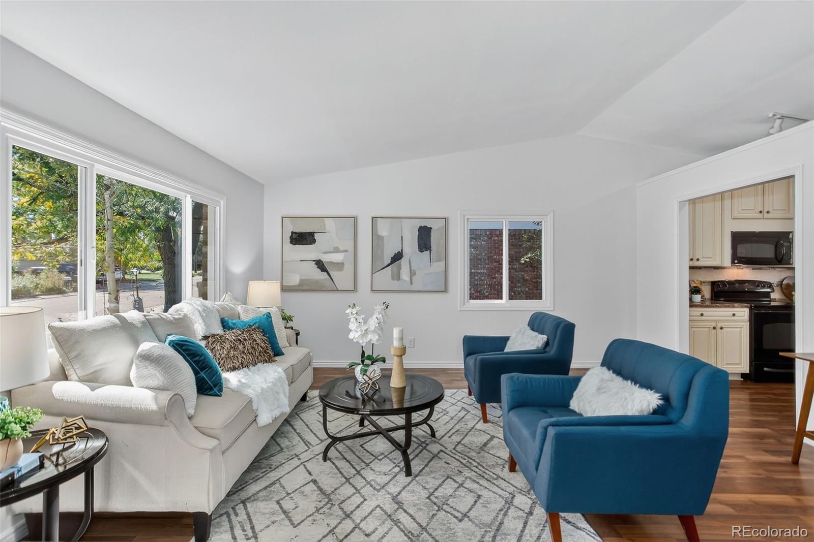 Longmont, Colorado, 80503, United States, 3 Bedrooms Bedrooms, ,1 BathroomBathrooms,Residential,For Sale,1958059