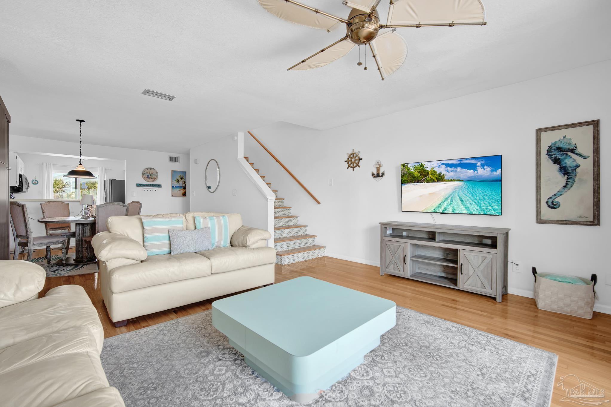 Navarre Beach, Florida, 32566, United States, 2 Bedrooms Bedrooms, ,3 BathroomsBathrooms,Residential,For Sale,1968744