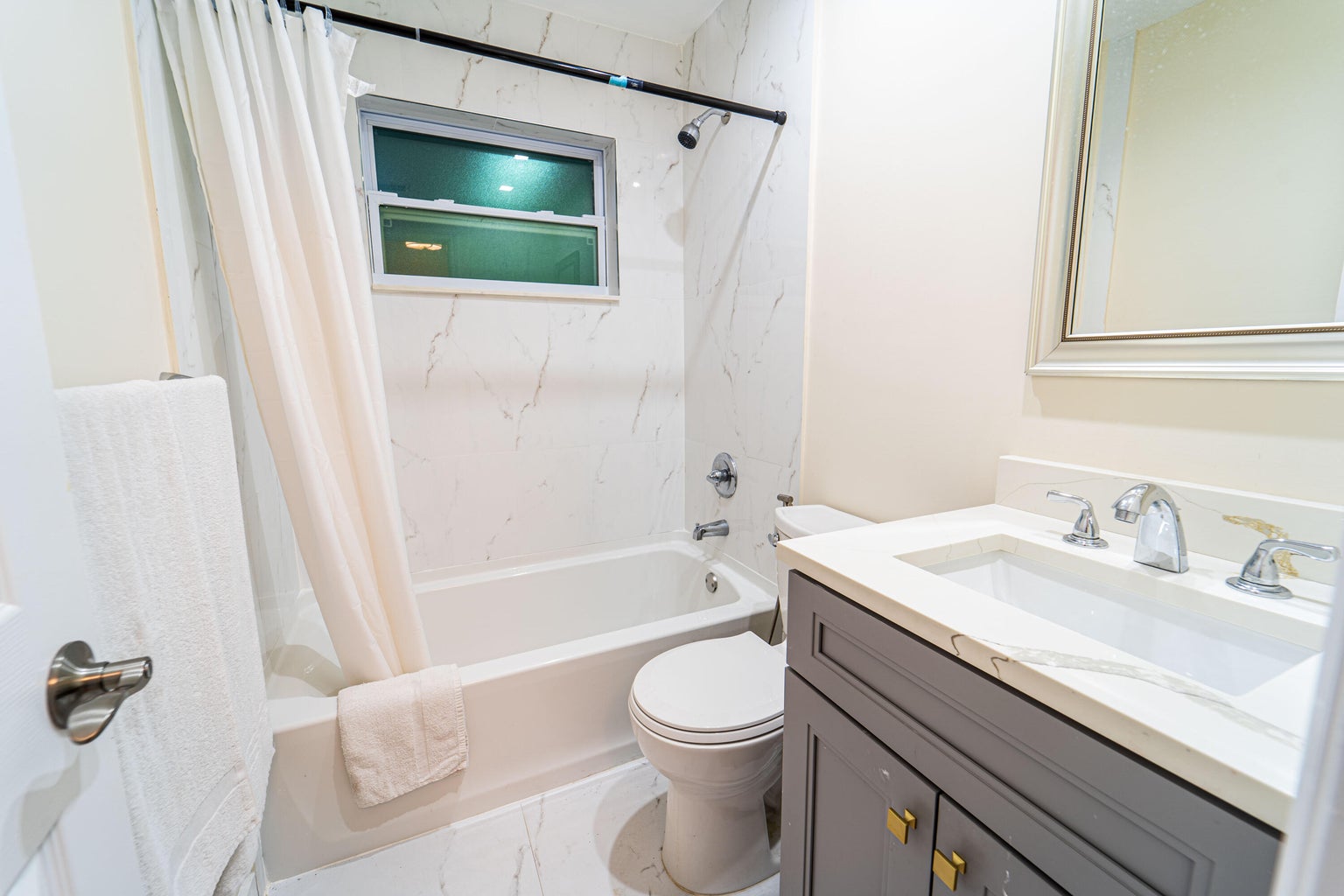 North Palm Beach, Florida, 33408, United States, ,Residential,For Sale,1983853