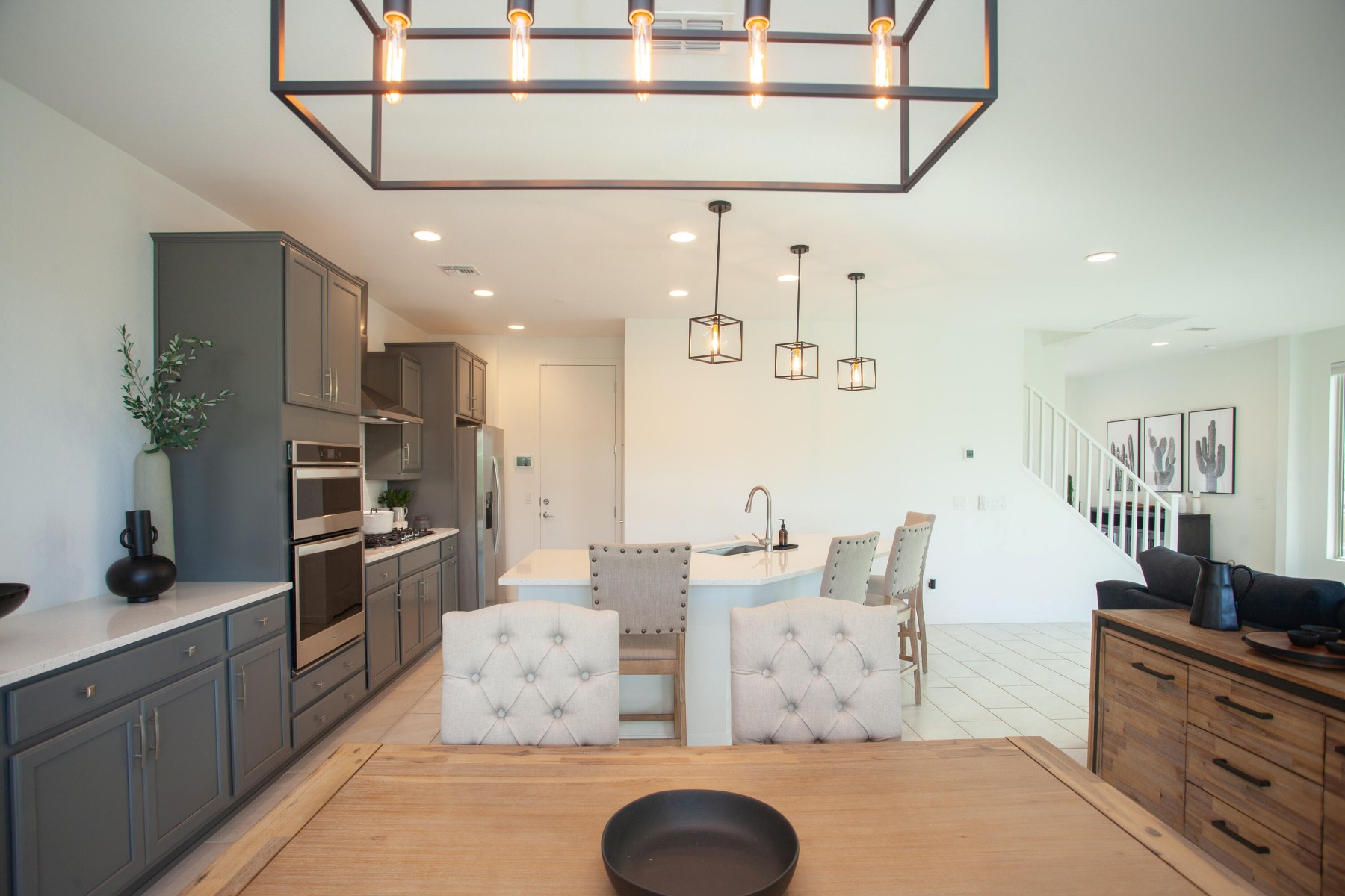  3110 E Louise Drive¦Phoenix, AZ - 物件實景
