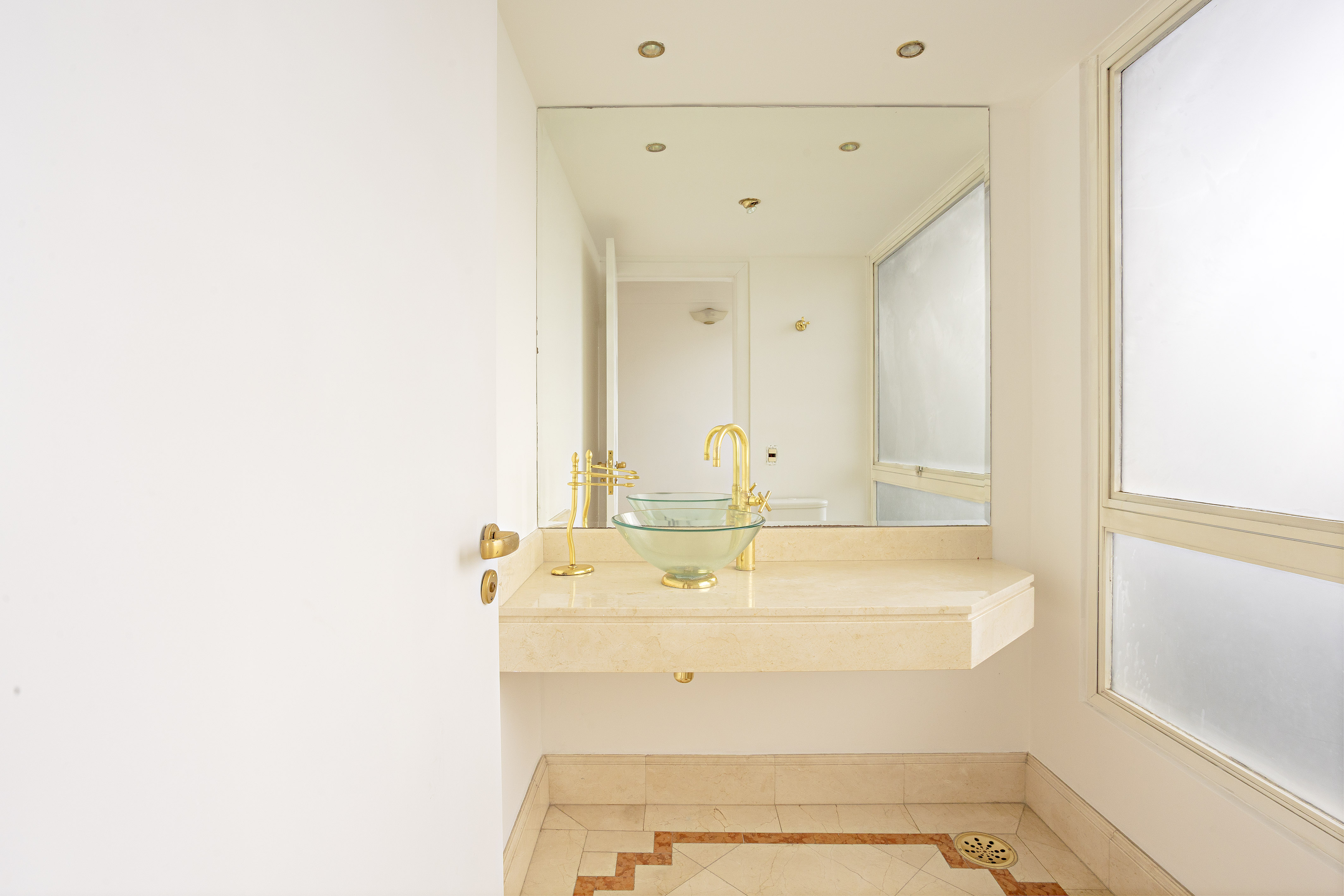  Apartment with views of Clube Paulistano in brutalist building - 物件實景