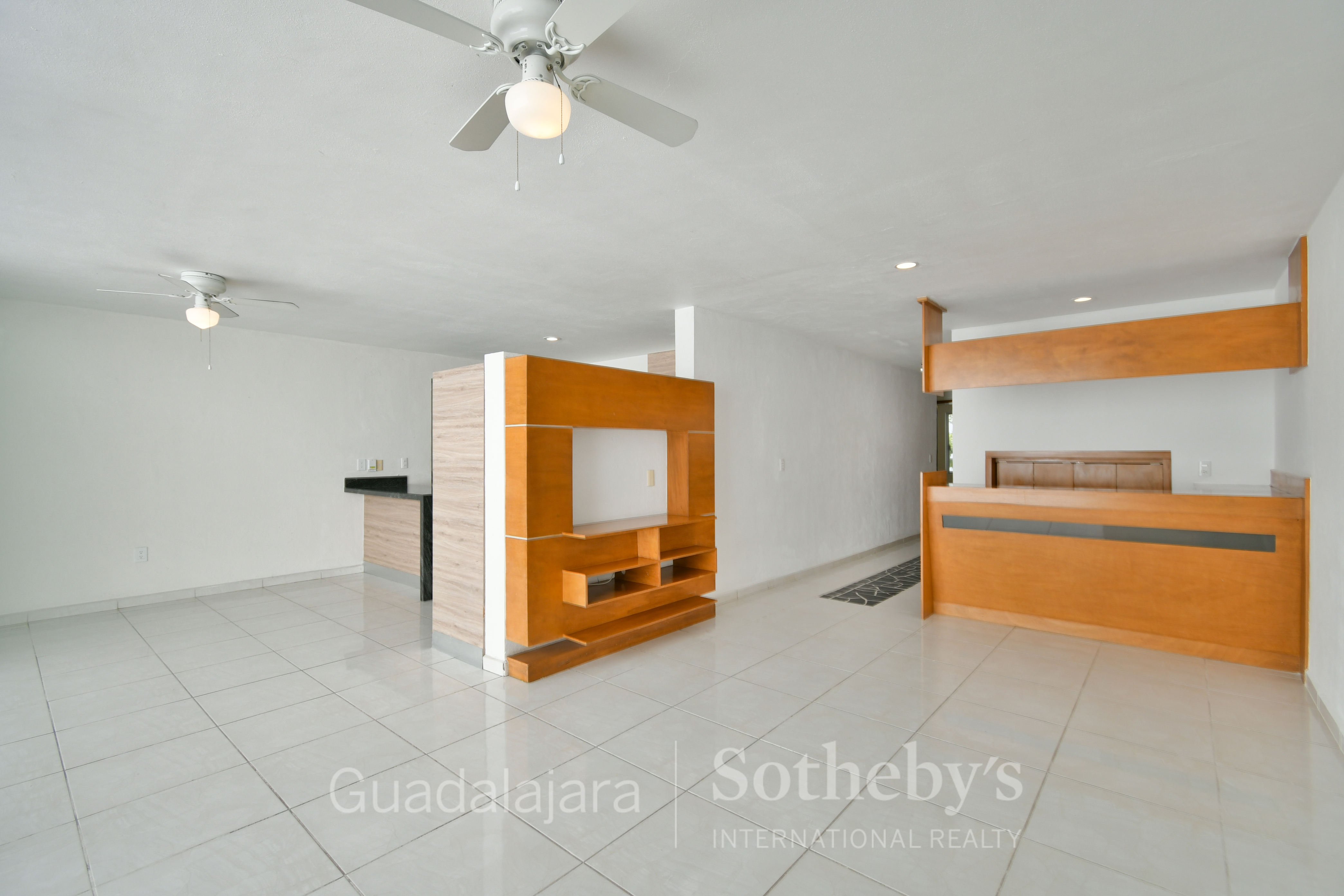  Casa duplex en condominio Puerta del Valle en venta - 物件實景