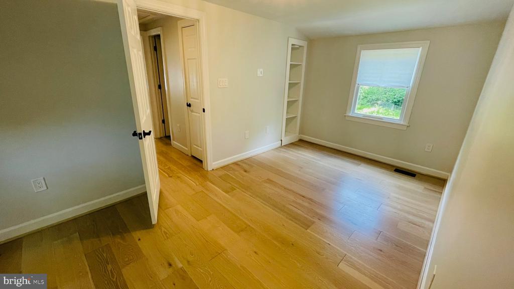 Woodbridge, Virginia, 22193, United States, 3 Bedrooms Bedrooms, ,3 BathroomsBathrooms,Residential,For Sale,1977402