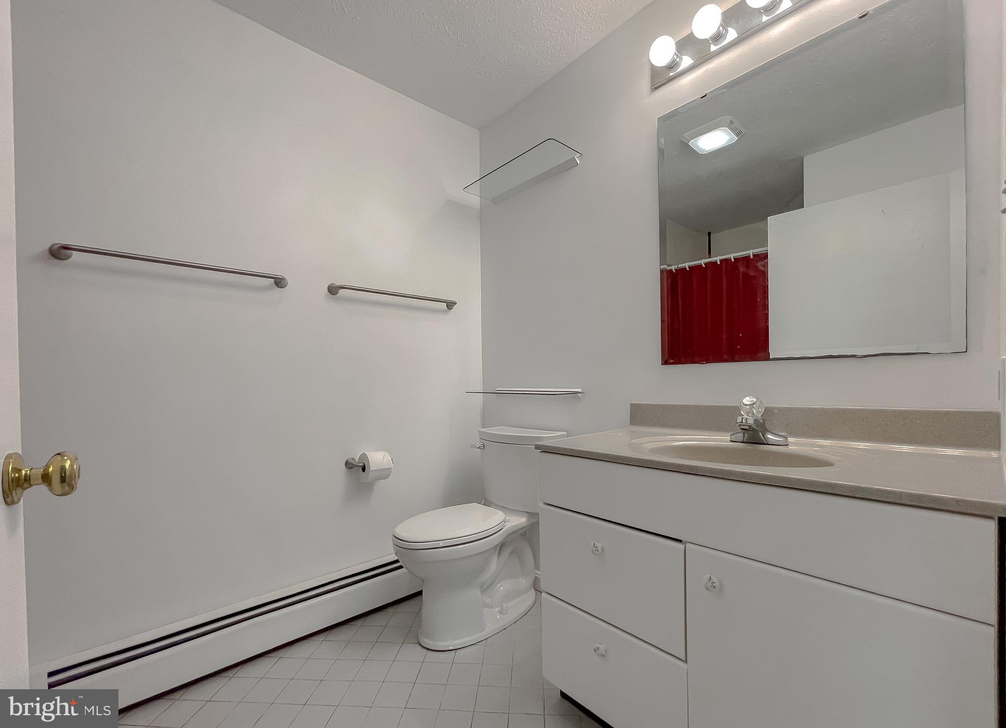 Scotland, Maryland, 20687, United States, 4 Bedrooms Bedrooms, ,3 BathroomsBathrooms,Residential,For Sale,1921367