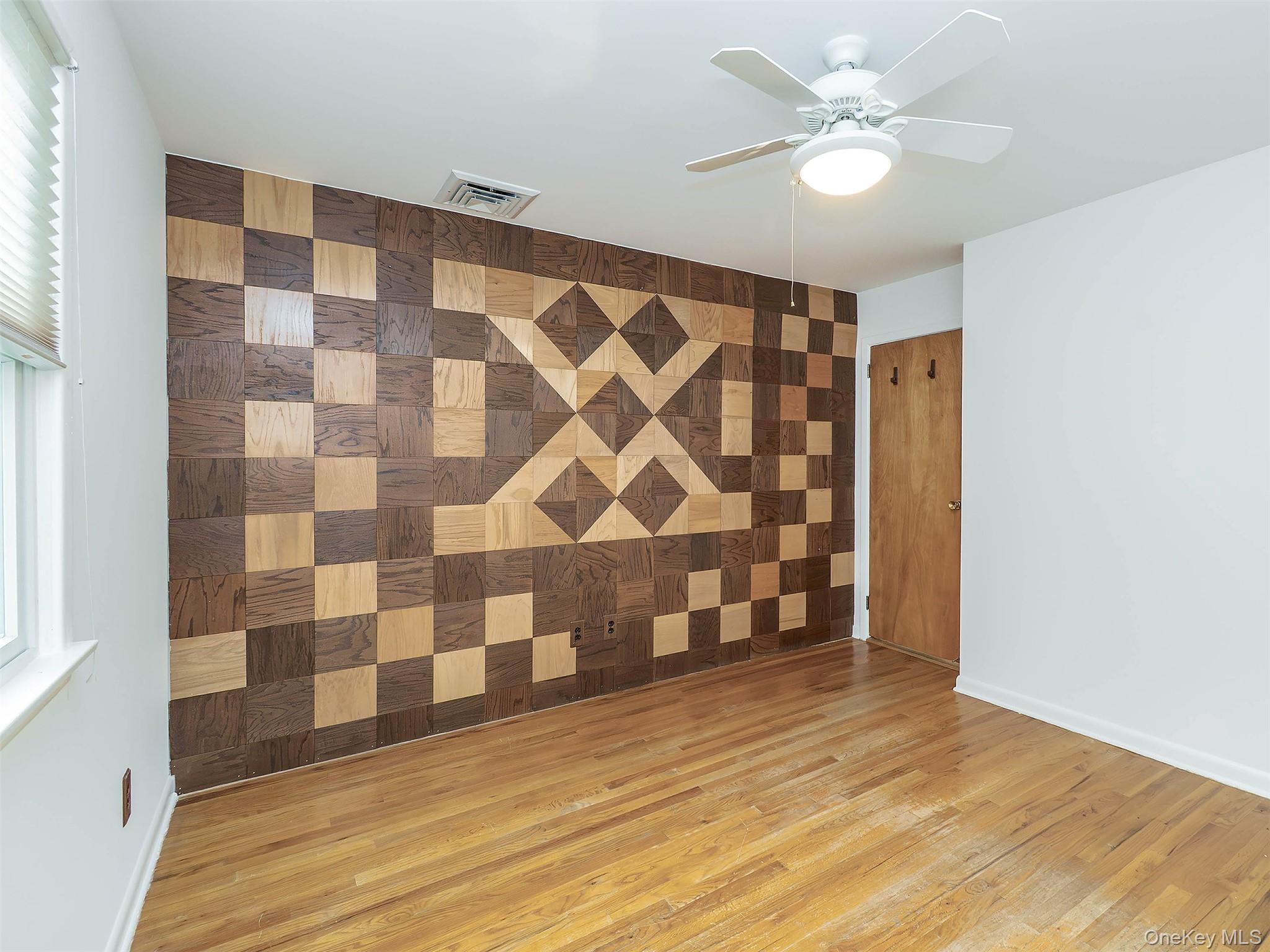  24 Downing Avenue, Sea Cliff, NY, 11579 - 物件實景