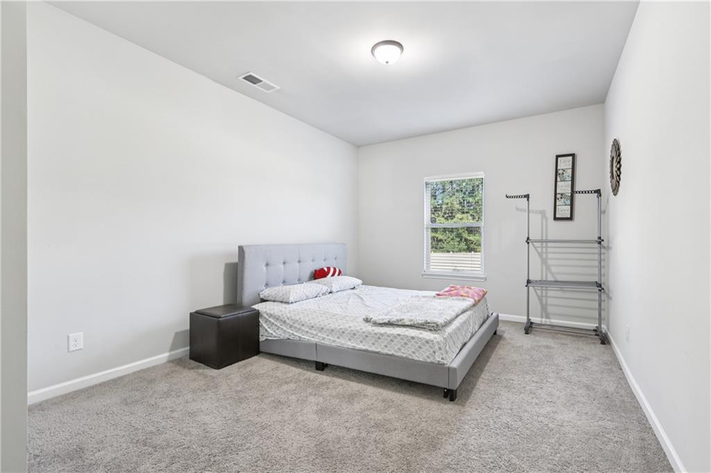 Mcdonough, Georgia, 30252, United States, 5 Bedrooms Bedrooms, ,3 BathroomsBathrooms,Residential,For Sale,1983441