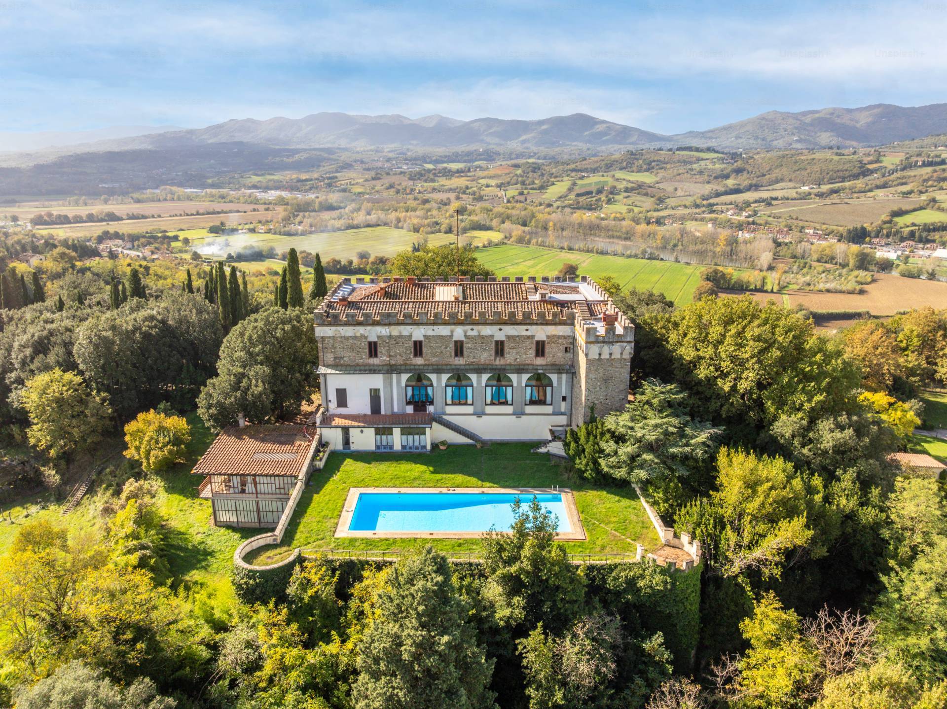 Reggello, Firenze, 50066, IT, 16 Bedrooms Bedrooms, ,15 BathroomsBathrooms,Residential,For Sale,1990362