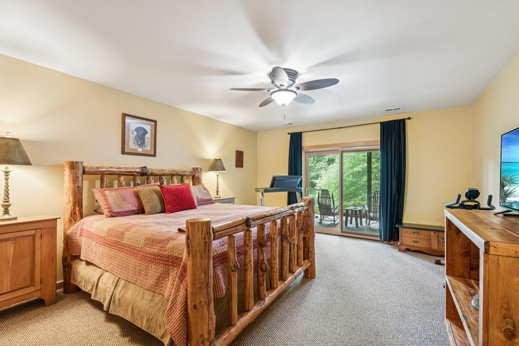 Morganton, Georgia, 30560, United States, 3 Bedrooms Bedrooms, ,3 BathroomsBathrooms,Residential,For Sale,1905378
