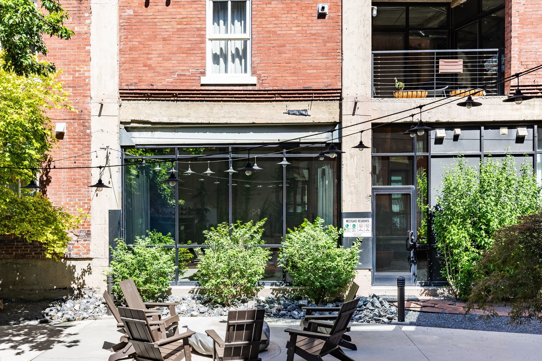  Downtown Historic Loft Meets Smart-Tech Modern Luxury - 物件實景