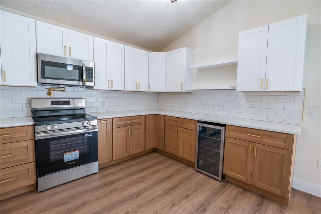 Orlando, Florida, 32812, United States, 3 Bedrooms Bedrooms, ,2 BathroomsBathrooms,Residential,For Sale,1901822